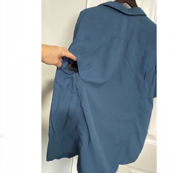 Men’s Columbia Omni-Shade Blue SS Button-Down Shirt, XL - Picture 4 of 13